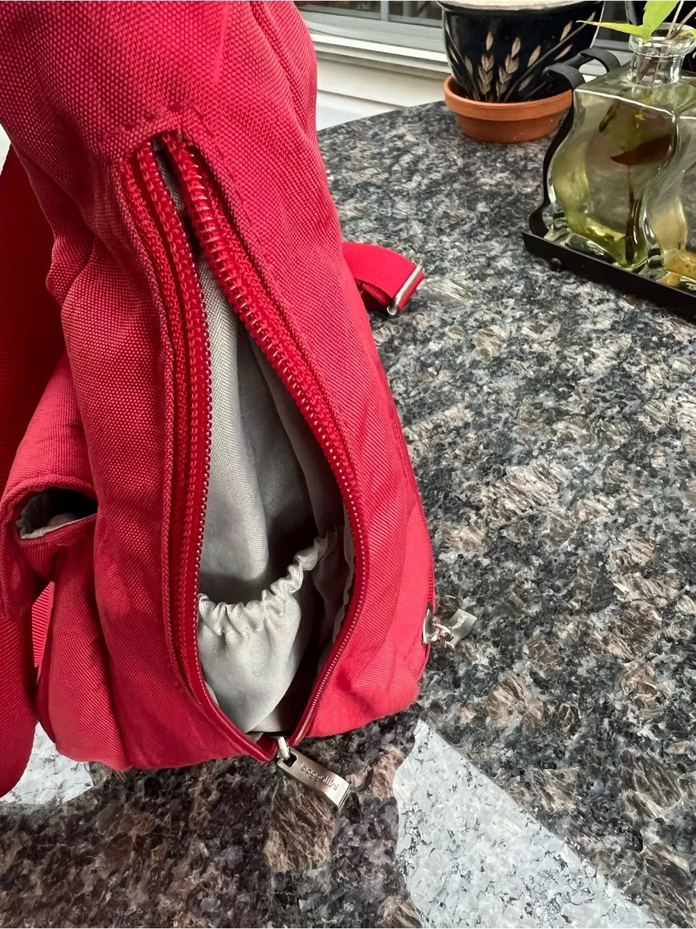 Baggallini Vibrant Red Nylon Crossbody with Multiple Pockets
